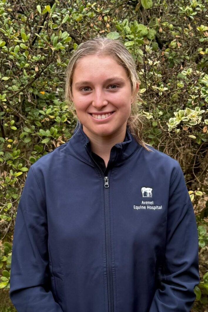 Dr Ruby Crofts